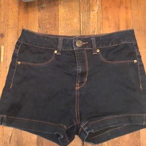 Size 5 dark blue stretchy cotton shorts